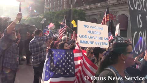 Anti Vaccine Mandate Protesters Take to The Streets in Los Angeles