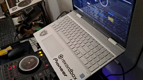 DJ Fredgarde's Live Mix