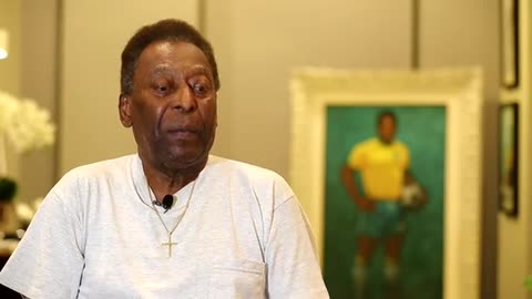 Pelé sufre "cierta" depresión debido a problemas de salud
