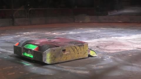 RoboRiots BT Young Scientist Dublin 2020: 4X4 Vs Iron Awe 5