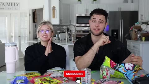 "Epic Sour Candy Challenge - Who Can Last the Longest?! 🍬🏆"