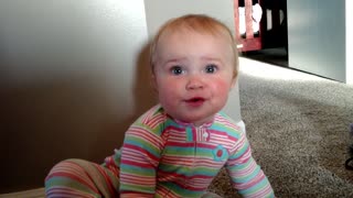 Toddler has hilarious reaction to sour candy