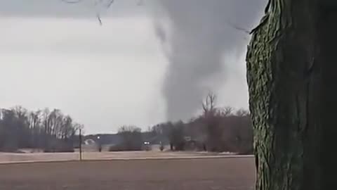 Two tornados joining to become a bigger one in Ohio yesterday