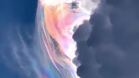 A spectacular example of an Iridescent cloud