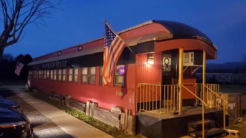 Is it a restaurant or a train? - Southern Belle Restaurant - Heavener, Oklahoma
