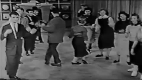 THE STROLL by The Diamonds (1957) | Scenes From American Bandstand and Seventeen