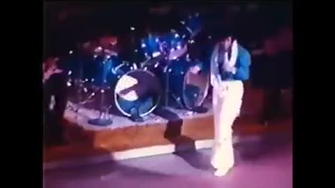 ELVIS FAN VIDEO.AKA BOB