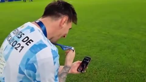 Messi Face times His Wife Antonella After Winning Copa America 😍🇦🇷🏆