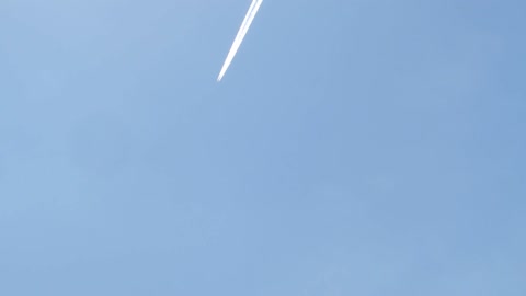 Live Chemtrails du 18.04.2022 dans le 04