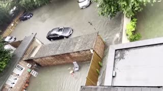 Storm brings flash floods to London