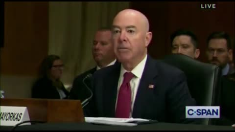 Head of DHS answers Sen. Hawley as to why he is keeping the borders open