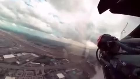 Super cool and thrilling airplane pilot action