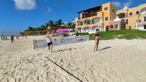 Beach Volleyball Puerto Morelos 091559