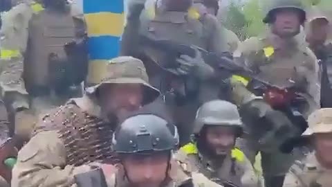 Ukrainische Asov Nazis erreichen bei Charkiw Grenze. Oder kommt die Grenze zu den Asov Nazis?