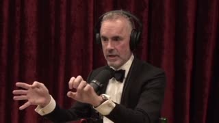 Jordan Peterson tells Joe Rogan that the "blue-haired crowd" are creative