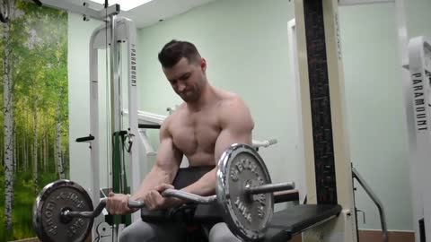 Exercises Strengthening biceps and muscle Triceps