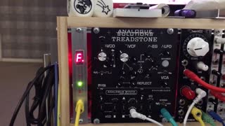 DIY synth tuner based on Arduino.