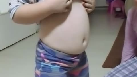 Baby stomach dance