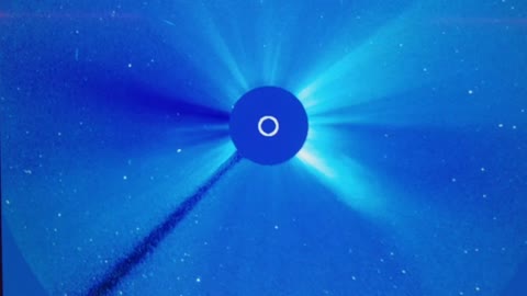 Sundiving Comet 2022-04-14 CME INCOMING!