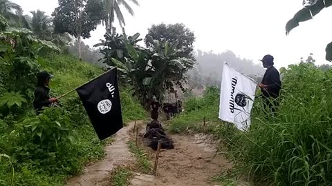 ISIS Secret Training Camp in Philippines Jungles