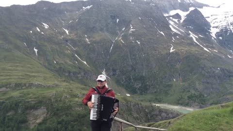 Thrilling Drive on Grossglockner High Alpine Road