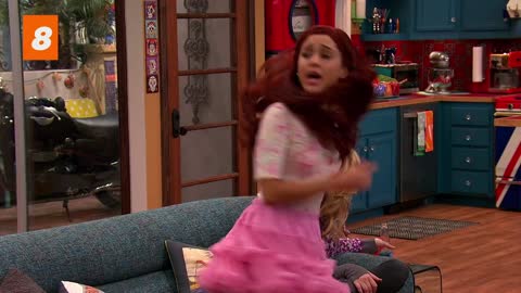 Ariana Grande's Most SAVAGE Moments as Cat Valentine 😼 Victorious | Sam & Cat hehehe