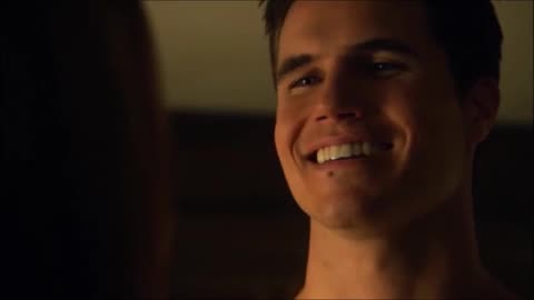 The Tomorrow People (Robbie Amell)