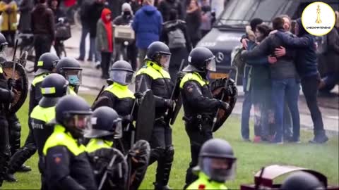 Willkommen in den Niederlanden! - Von einer Demokratie zu einem Polizeistaat
