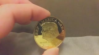 President Donald Trump gold-plated Coin 2020 [crazy viral]