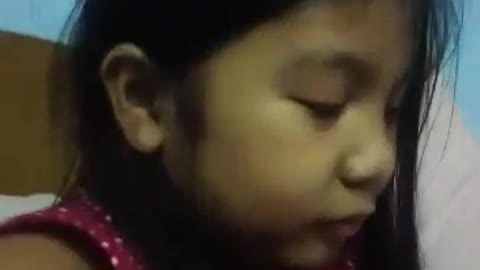 8 Year Old Girl Has The Silliest Eyebrows You Will Ever See