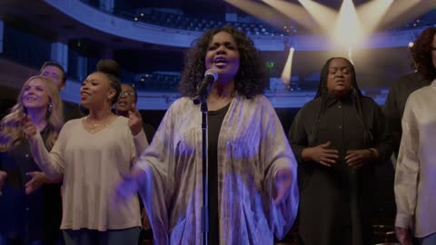 CeCe Winans - Holy Forever (Official Music Video)