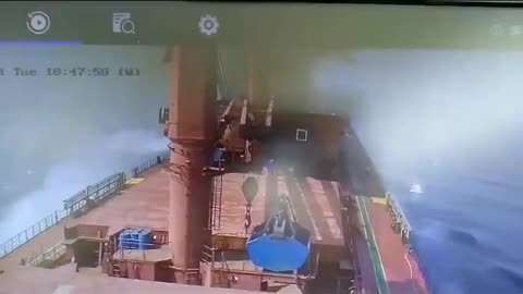 Dramatic Video of Houthi missile Strike on Greek Ship in the Red Sea