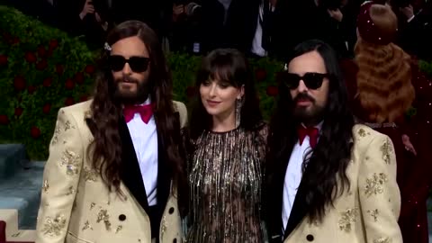 Kate Moss, SJP, James McAvoy hit the Met Gala red carpet