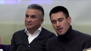 'We stand behind him' - Djokovic family