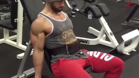 Powerful biceps workout