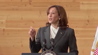 Kamala Begs Audience To Clap While Praising Biden's Embarrassment Of An Economy
