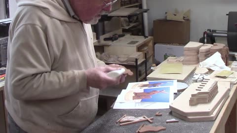 Jesus carrying the cross scroll saw project