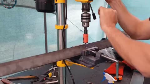DIY metal sheet bender - Simple Homemade Metal Bender - Homemade Sheet Metal Pressing Tool