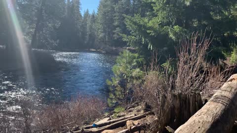 Hiking Above Mighty Metolius River – Central Oregon
