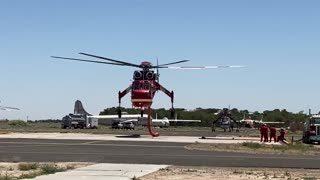 Sikorsky S-64E landing in Lancaster California.