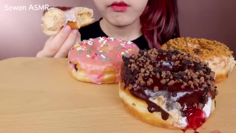 ASMR TIRAMISU CREAM DONUTS, CHOCOLATE DONUTS, LOTUS DONUTS MUKBANG 티라미수 도넛, 로투스넛 먹방 eating sounds