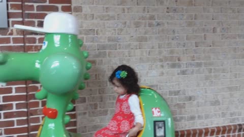 We went to the supermarket and saw Harry The Dragon and Mia.