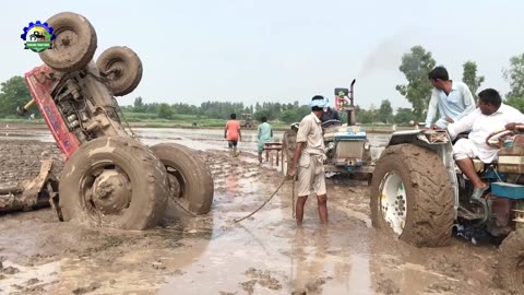 New Holland Stuck In Mud | Rescue with Ford Tractors Good Team Work