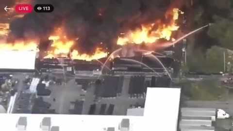 HERE WE GO AGAIN !! 5 ACRE TOXIC WAREHOUSE FIRE BURNING PLASTIC POTS IN KISSIMMEE FLORIDA !!