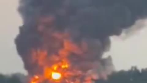 MASSIVE FIRE NEAR CAHOKIA MOUNDS AND HORSESHOE LAKE, ILLINOIS, ACCORDING TO REPORTS.