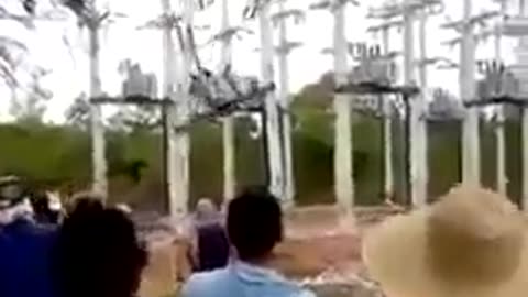 Brazilians take down HAARP with their bare hands!!