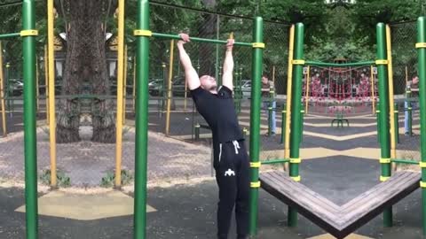Is STRAIGHT ARMS MUSCLE UP really possible?