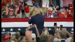 Kind Hearted President Trump Acknowledges EXCITED Kid at The Villages Florida