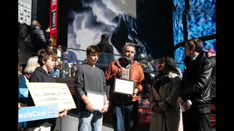 Samuel Coggin won $10,000 prize "kindness is cool" event by Gan Jing World