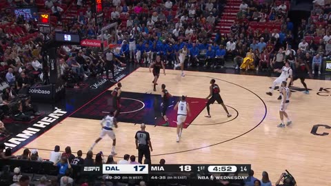 Luka Doncic Drains 3rd 3-Pointer! Doncic Leads Mavs vs. Heat